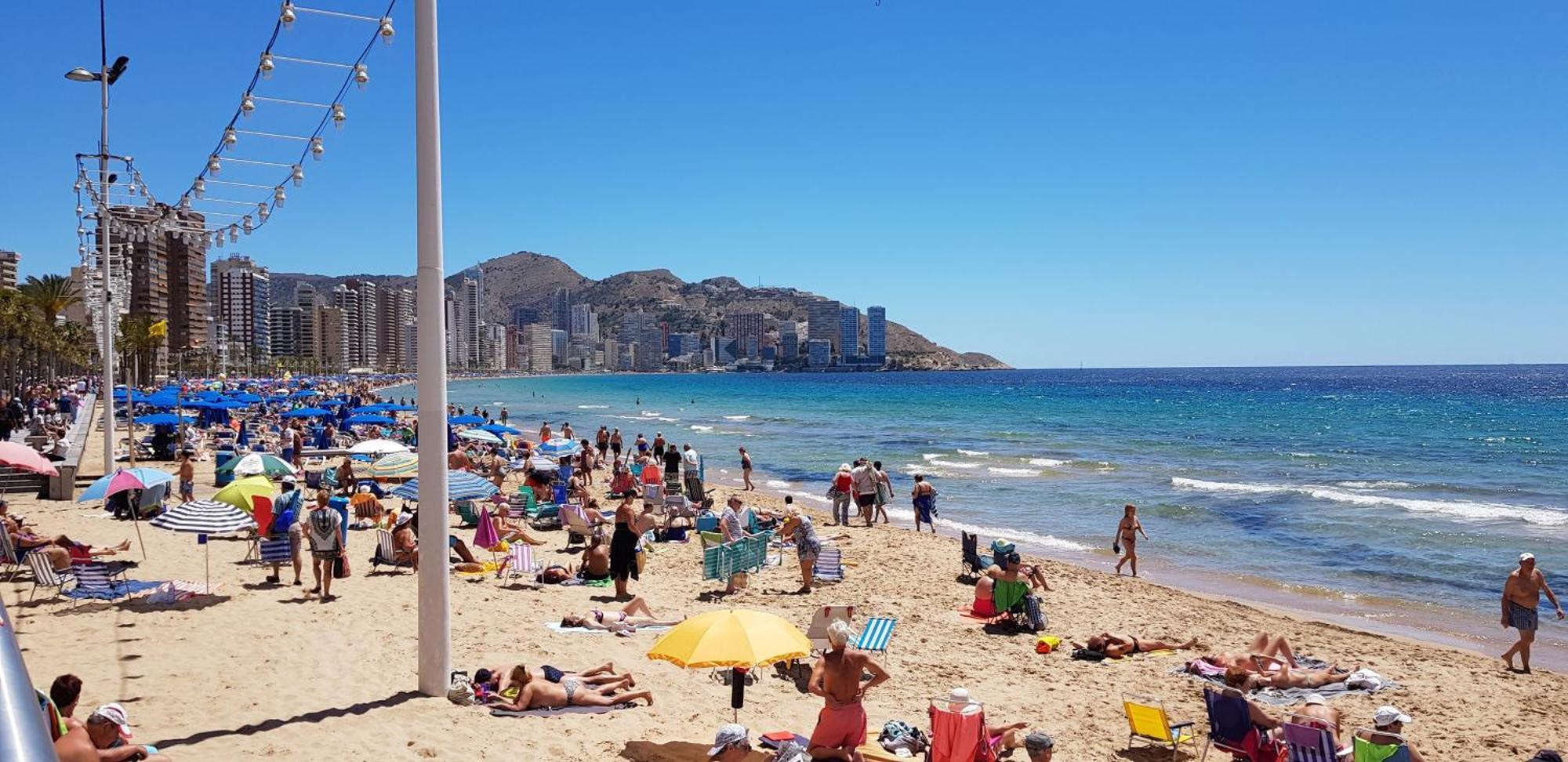 Apartamento Edificio Astoria Benidorm Exterior foto